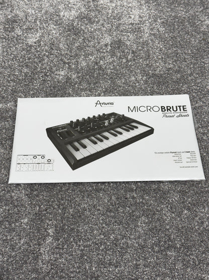 Arturia MicroBrute Analog Synthesizer - Compact, Powerful, and Versatile Monophonic Synth