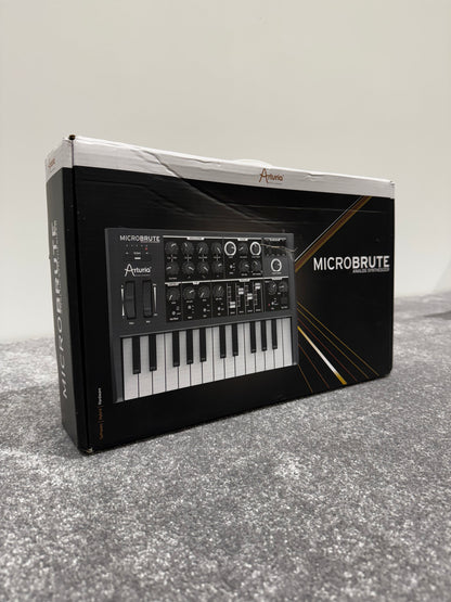 Arturia MicroBrute Analog Synthesizer - Compact, Powerful, and Versatile Monophonic Synth
