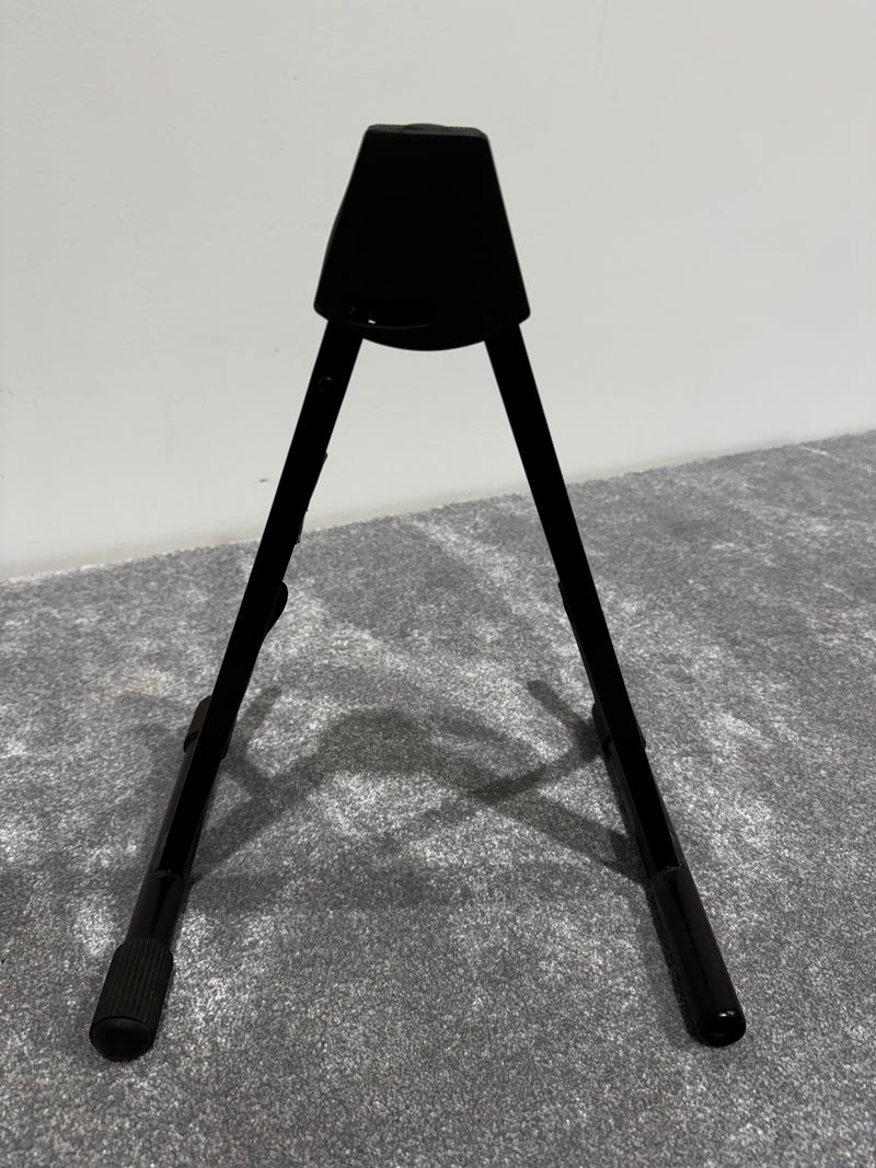 Stagg Foldable A Stand for Electric/Bass Guitar - Image 4