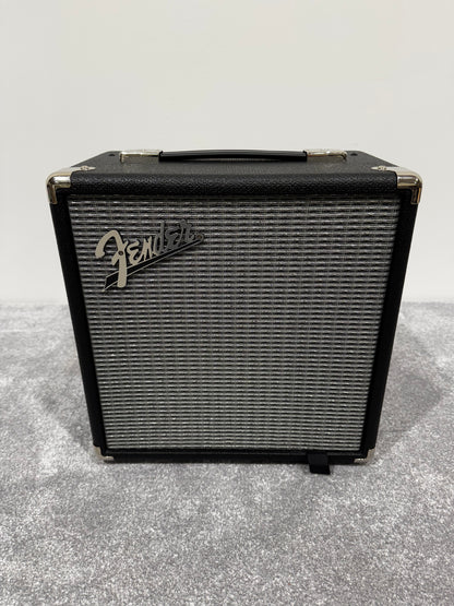 Fender Rumble 15 Bass Combo Amplifier