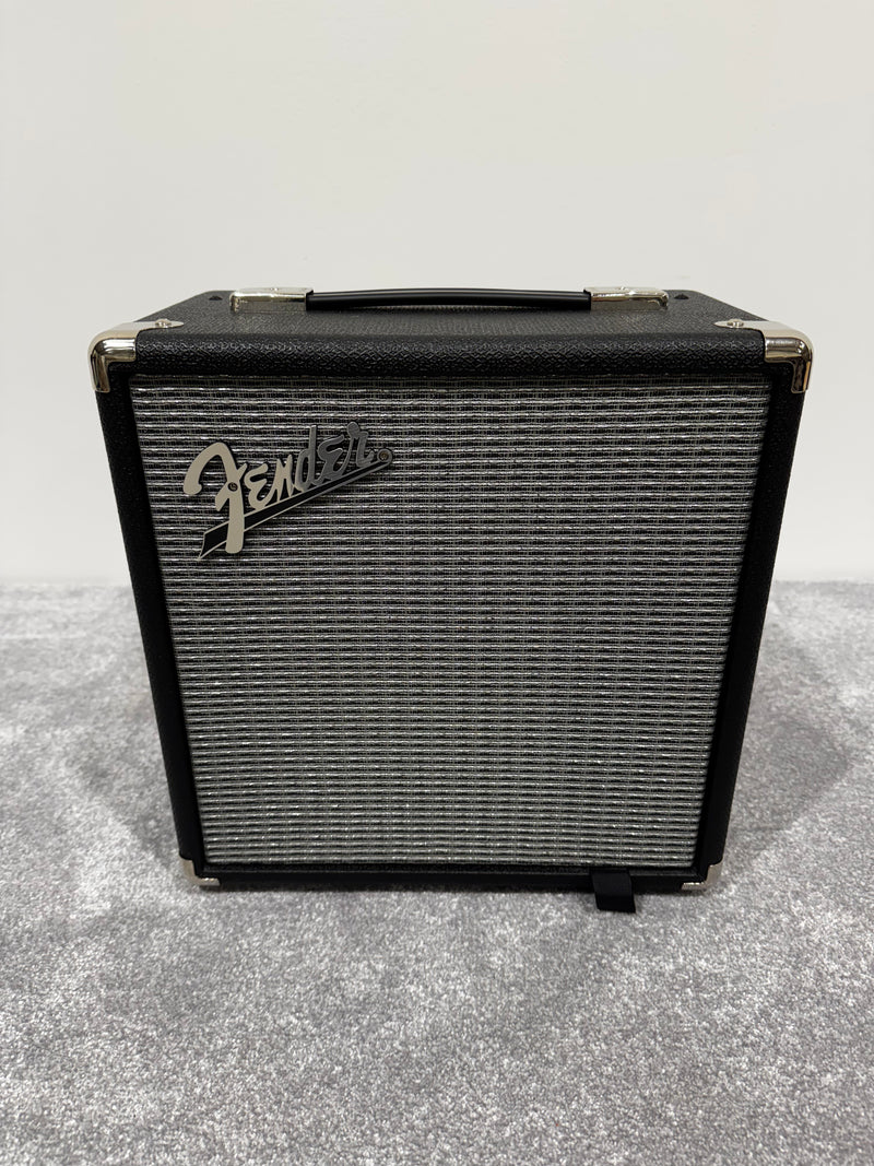 Fender Rumble 15 - Bass Combo Amplifier - Image 1