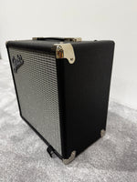 Fender Rumble 15 - Bass Combo Amplifier - Image 3