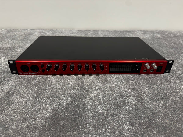Focusrite Clarett 8Pre - 18 x 20 Thunderbolt Interface