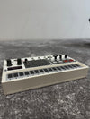 Korg Volca Sample - Digital Sample Sequencer Built in Effects - Photo 2