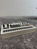 Korg Volca Sample - Digital Sample Sequencer Built in Effects - Image 2
