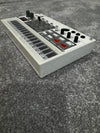 Korg Volca Sample - Digital Sample Sequencer Built in Effects - Photo 3