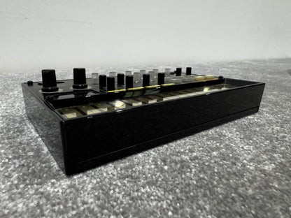 Korg Volca Beats Analogue Rhythm Machine - Spares or Repair