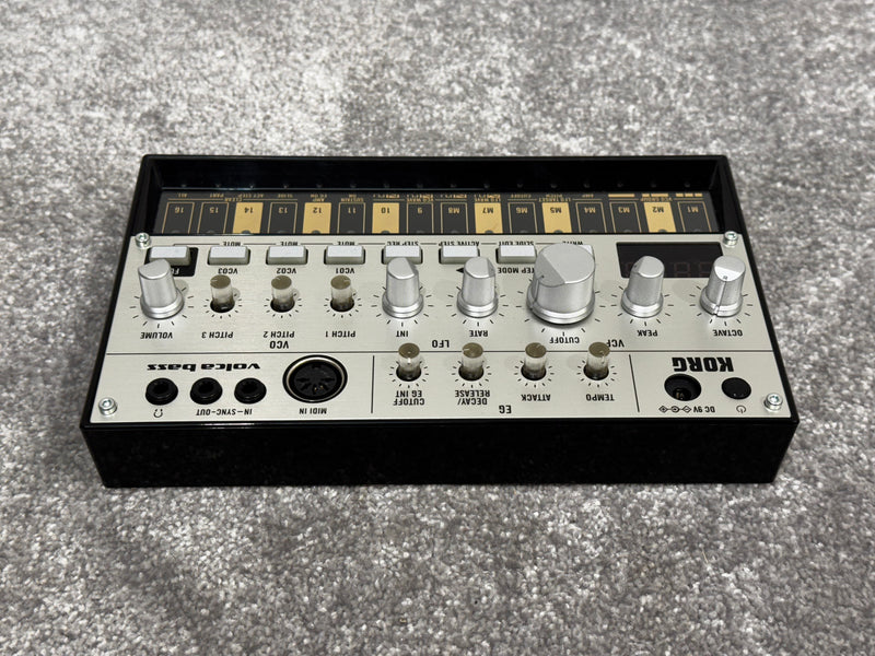 Korg Volca Bass Analogue Synthesizer - Image 4