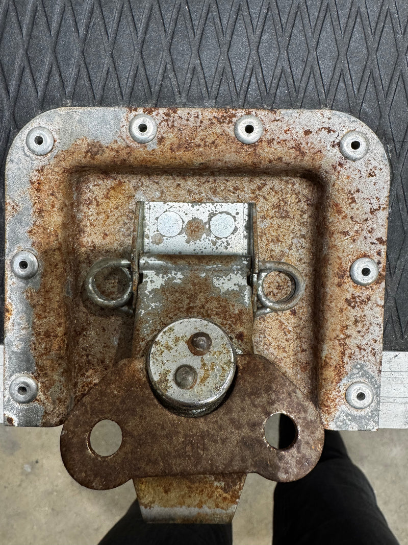 Allen & Heath GL3300 Dual Function Audio Mixing Console - 24 Channel Version - Image 18