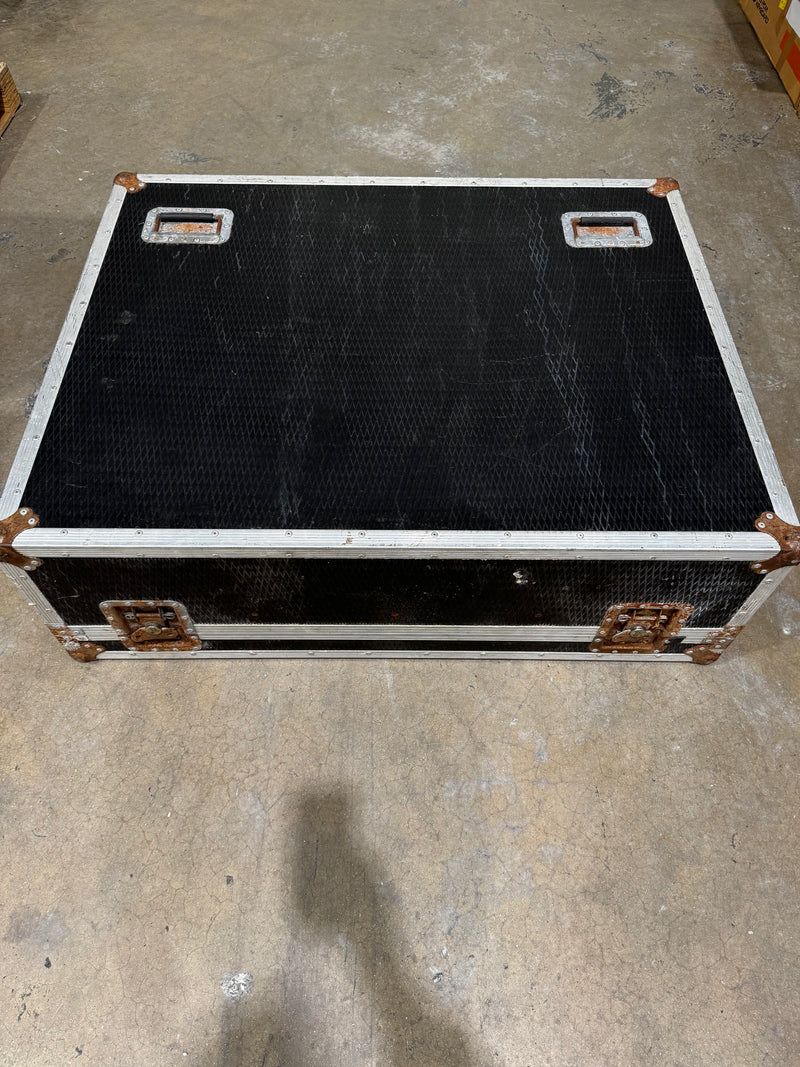 Allen & Heath GL3300 Dual Function Audio Mixing Console - 24 Channel Version - Image 21