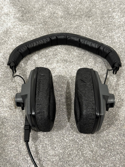 beyerdynamic DT-150 - Studio Headphones