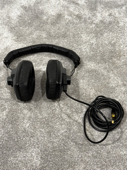 beyerdynamic DT-150 - Studio Headphones