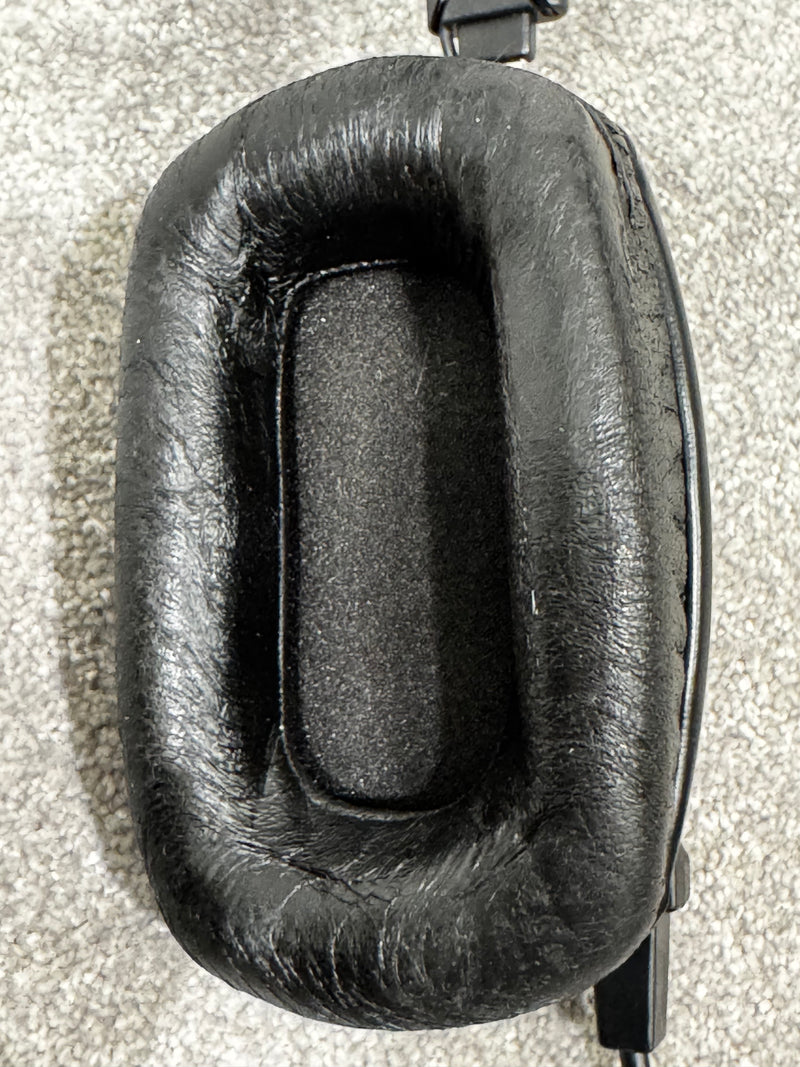 beyerdynamic DT-150 - Studio Headphones - Image 2
