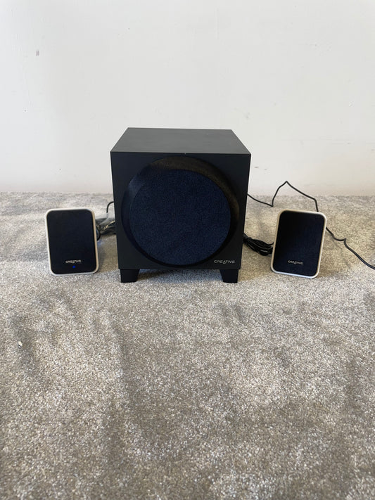 Creative Inspire S2 Wireless 2.1 Speaker System - Bluetooth Speaker System - Excellent