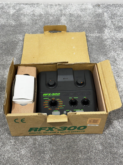 Zoom RFX-300 Digital Reverb & Multi Effects