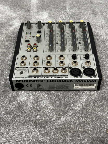 Behringer Eurorack MX 602A - 6 Channel Mixer