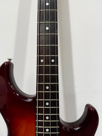 Yamaha BB1100S 4-string bass guitar with Yamaha Hard Case