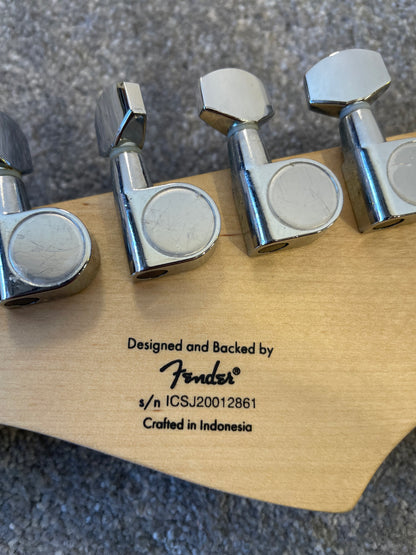 Fender Squier Stratocaster Indonesia - Black, Rosewood Neck w/ Soft Case - Very Good