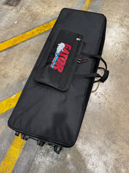 KORG TRITON Extreme 61 Key Synthesizer with Gator soft case