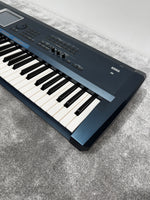KORG TRITON Extreme 61 Key Synthesizer with Gator soft case - Image 6