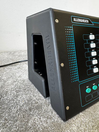 Allen & Heath QU-PAC Compact Digital Mixer