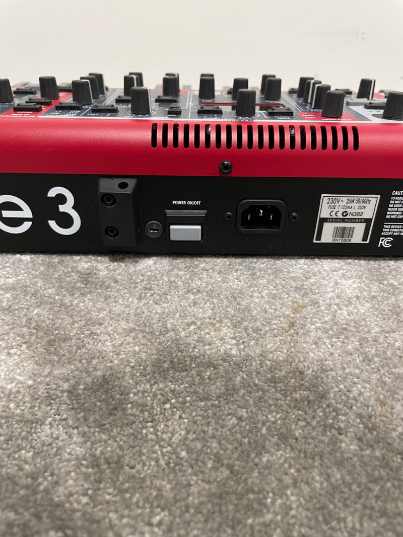 Nord Stage 3 Compact - 73-Key Semi Weighted Action - Excellent w/ Original Box and Expression Pedal - Image 10