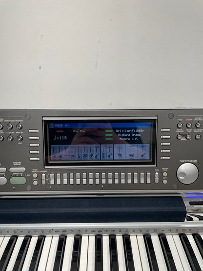 Technics SX-KN7000 - 61-Key Arranger Workstation - Good w/ Hard Case