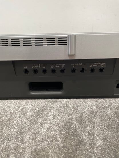 Technics SX-KN7000 - 61-Key Arranger Workstation - Good w/ Hard Case