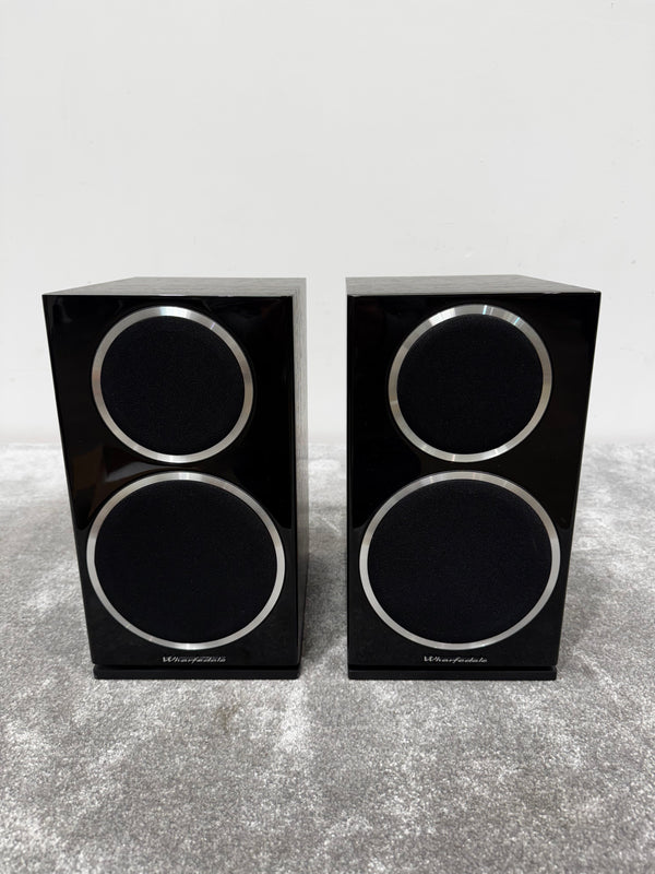 Wharfedale Diamond 220 - Bookshelf Passive Speakers (Pair) - Excellent