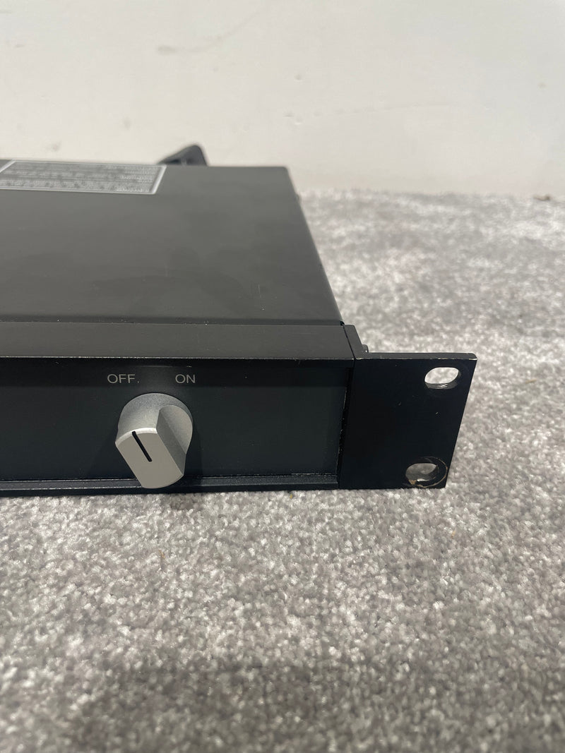 Crown D-75A Pre-Amplifier - High-Quality Audio, Versatile - Good w/ Adapter - Image 6