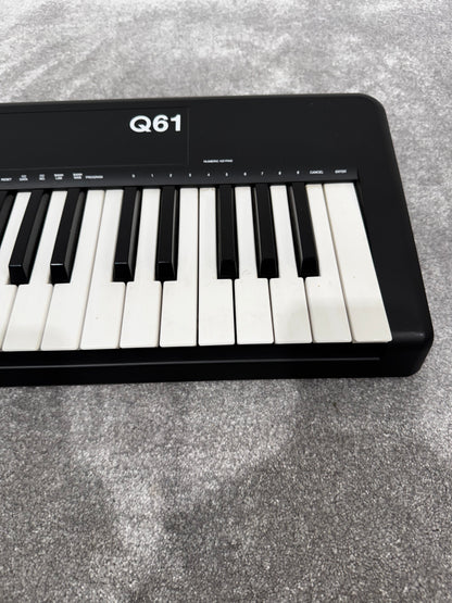 Alesis Q61 61-key USB MIDI Controller - Very Good