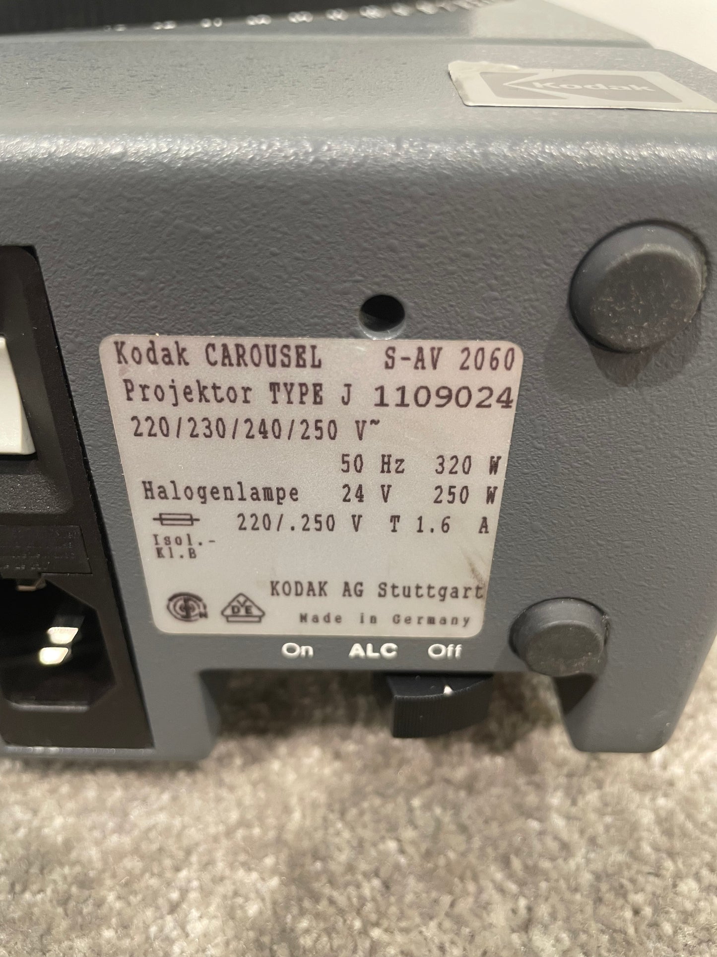 Kodak Carousel S-AV 2060 Projector - Classic Slide Projector - Fair w/ Hard Case