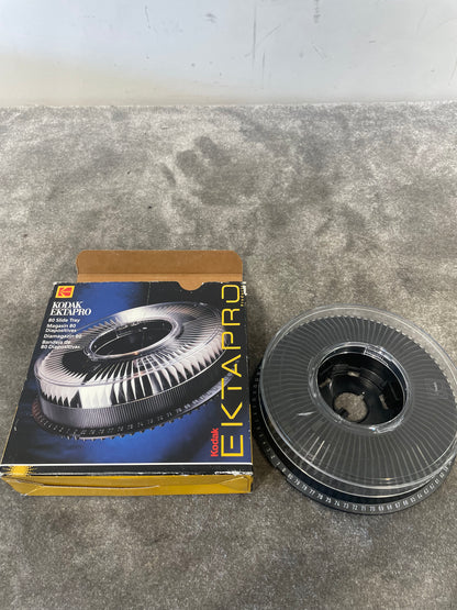 Kodak Carousel S-AV 2060 Projector - Classic Slide Projector - Fair w/ Hard Case