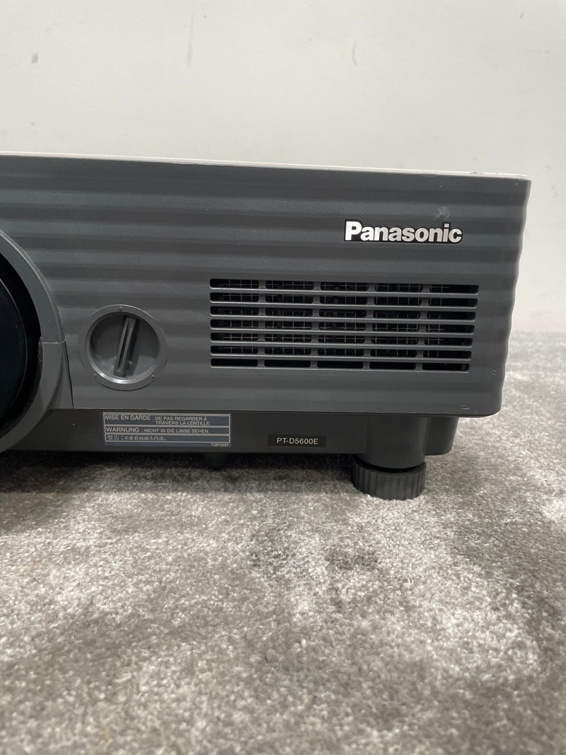 Panasonic PT-D5600E - High Lumens Projector - Spares or Repair - Image 4