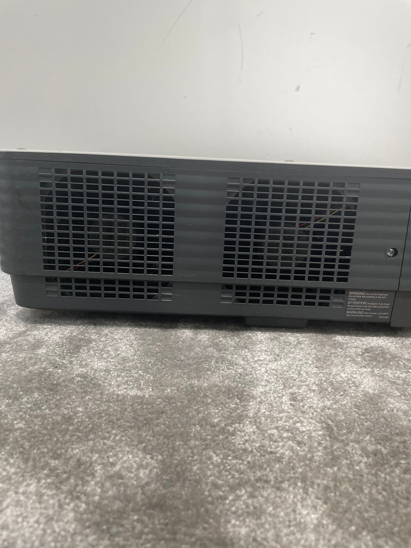Panasonic PT-D5600E - High Lumens Projector - Spares or Repair - Image 11
