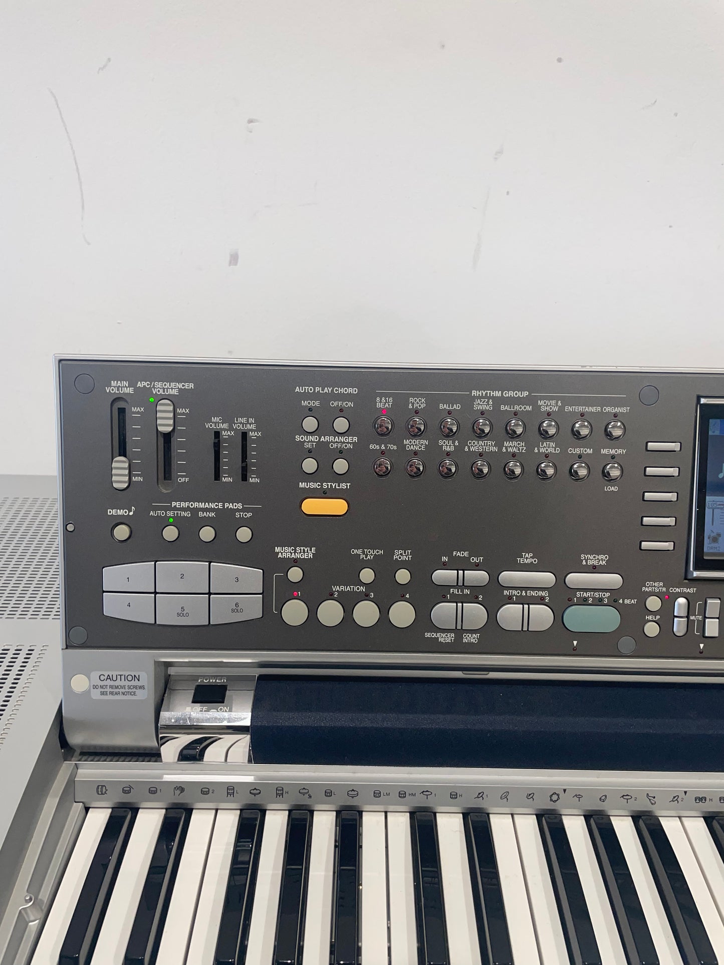 Technics KN7000 - Arranger Workstation Keyboard - Excellent w/ Power Supply & Soft Case