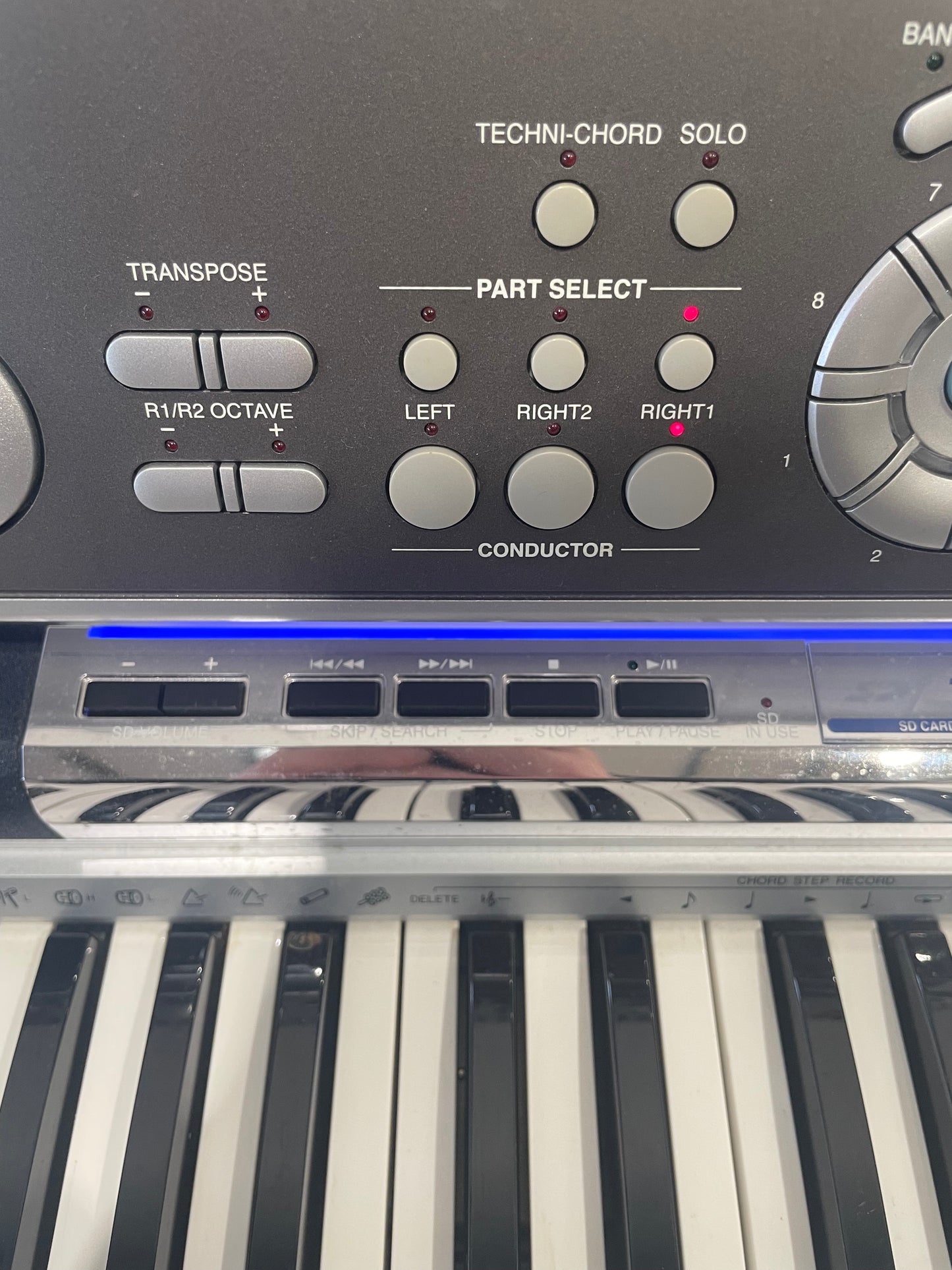 Technics KN7000 - Arranger Workstation Keyboard - Excellent w/ Power Supply & Soft Case