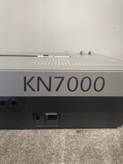 Technics KN7000 - Arranger Workstation Keyboard - Excellent w/ Power Supply & Soft Case