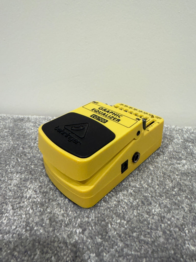 Behringer EQ700 Graphic Equaliser - Image 3