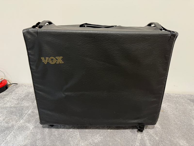Vox AD120VT Guitar Amplifier with Vox VC4 Foot Controller and Amp Covers - Image 9