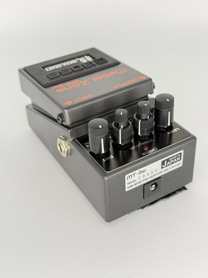 Boss MT-2W Waza Craft Metal Zone - Guitar / Effects Pedal