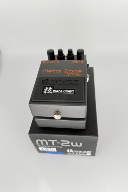 Boss MT-2W Waza Craft Metal Zone - Guitar / Effects Pedal