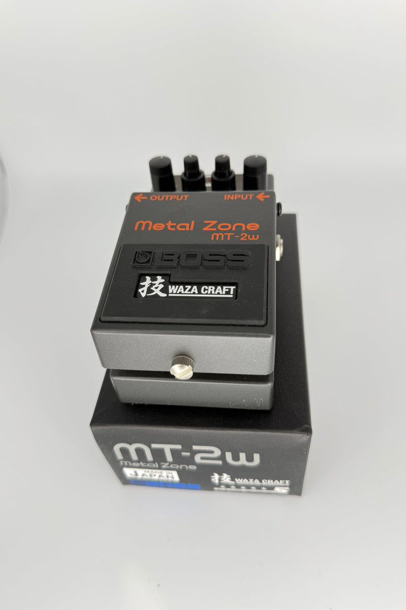 Boss MT-2W Waza Craft Metal Zone - Guitar / Effects Pedal - Image 6