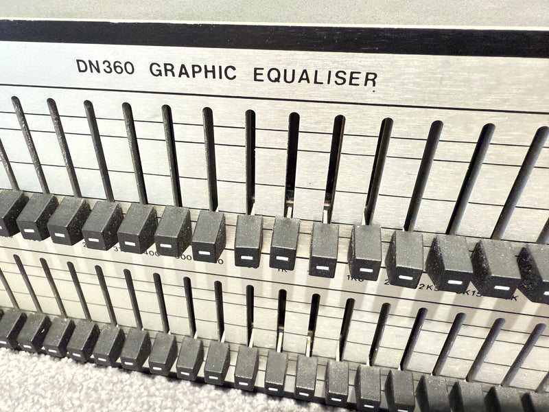 Klark Teknik DN360 30 Band Graphic Equaliser - Image 3