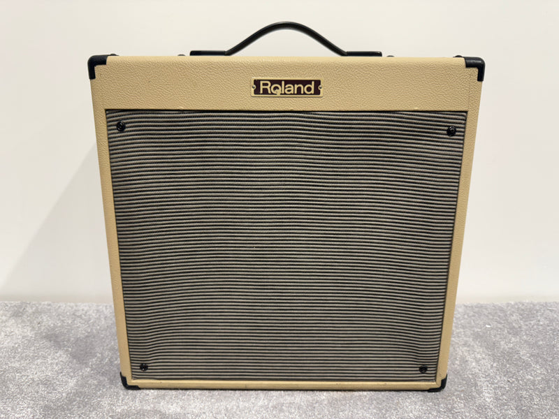 Roland BC-30 Blues Cube Guitar Amplifier - Image 1