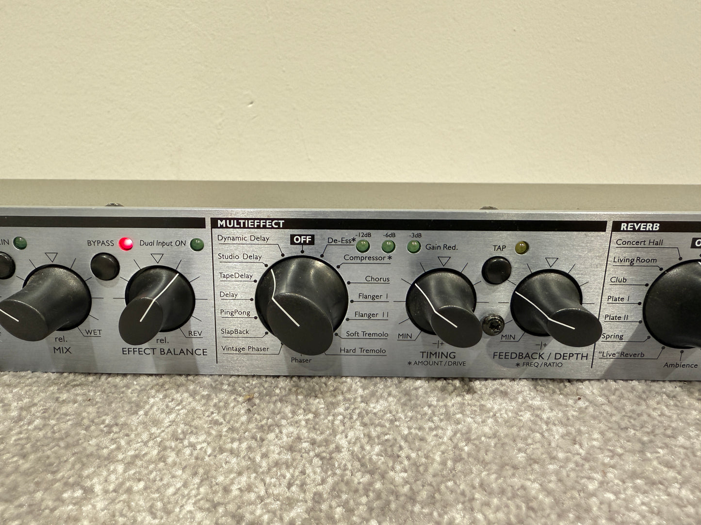 T.C. Electronic M300 Dual Engine Processor / Effects