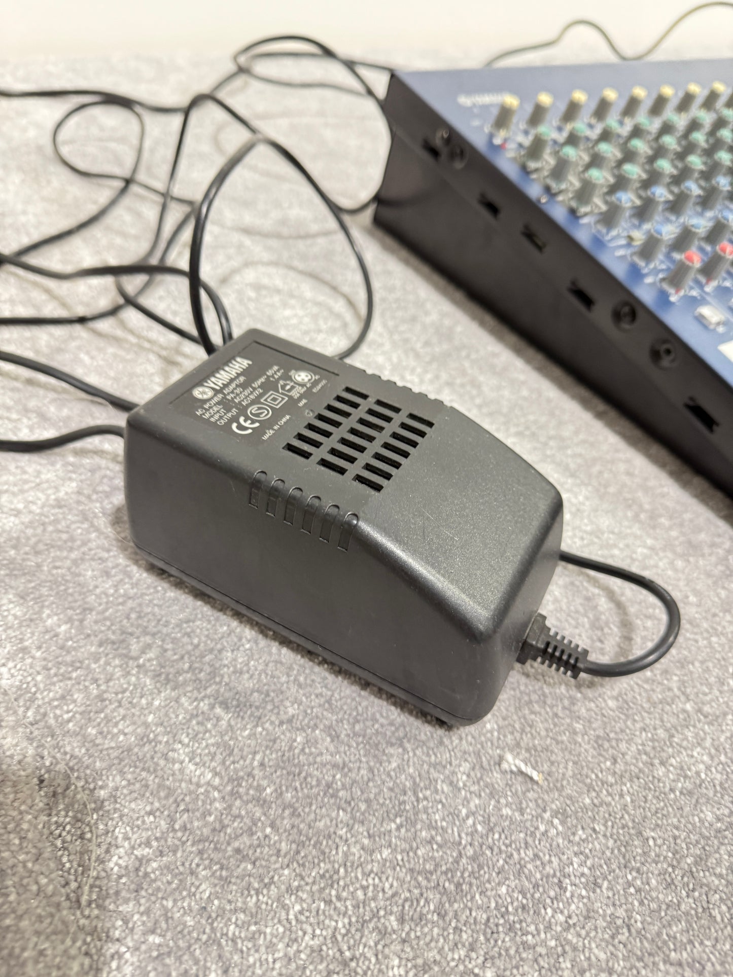 Yamaha MG16/4 Mixing Console