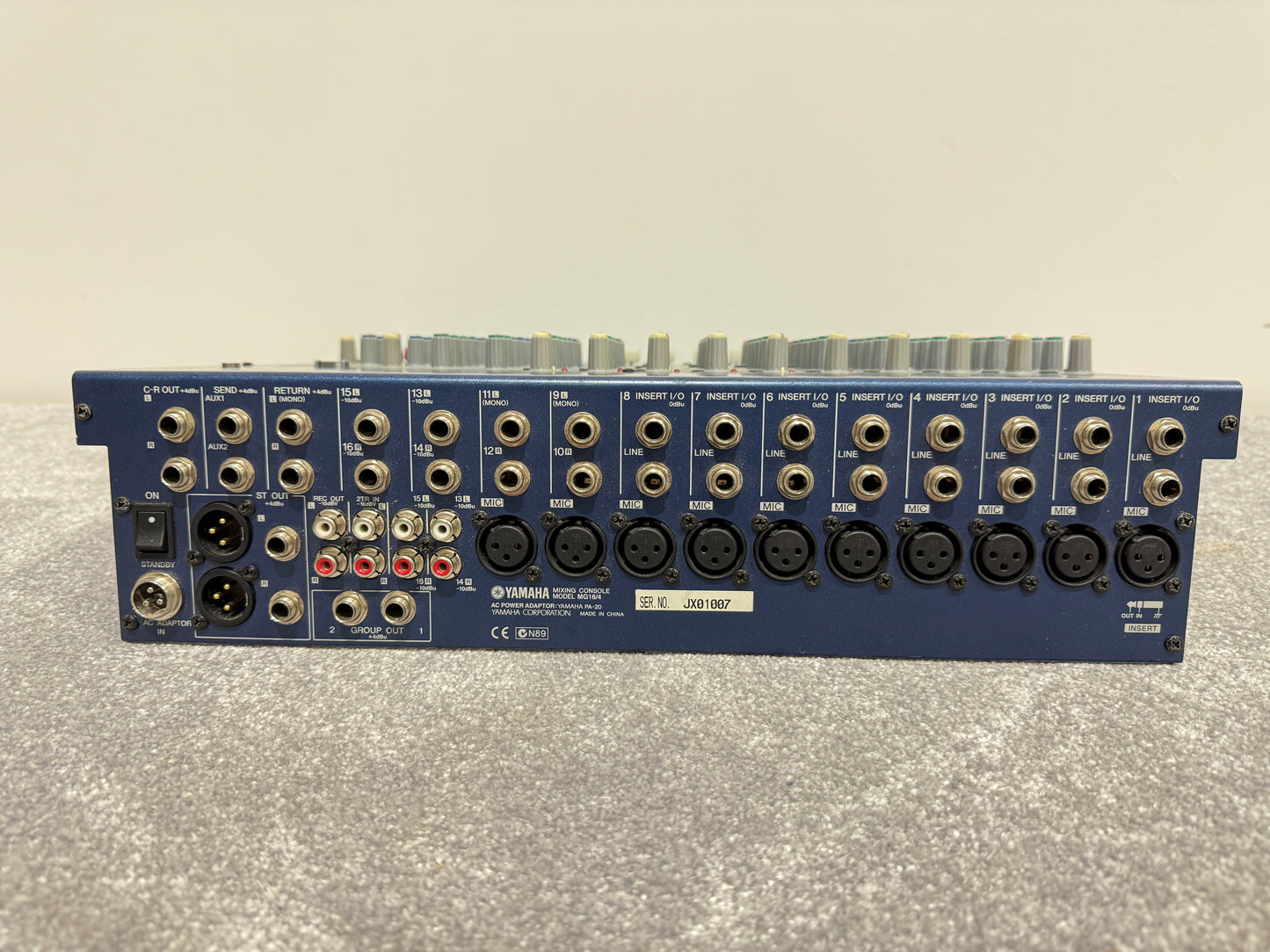 Yamaha MG16/4 Mixing Console