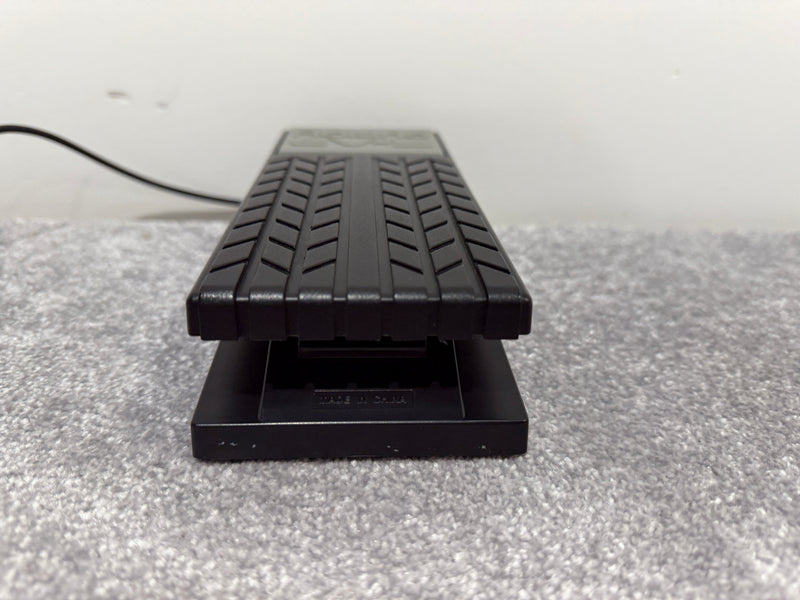Roland EV-5 Expression Pedal Effects Keyboard - Image 3