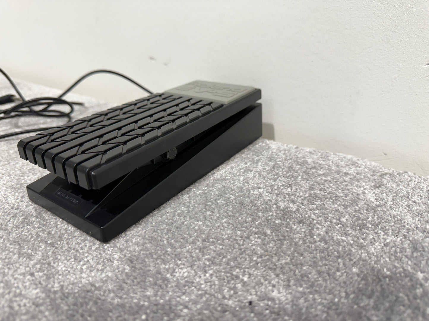 Roland EV-5 Expression Pedal Effects Keyboard